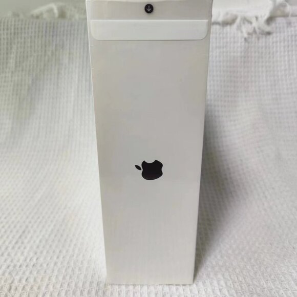 Apple AirPod Pro Max - Black - Picture 3 of 5